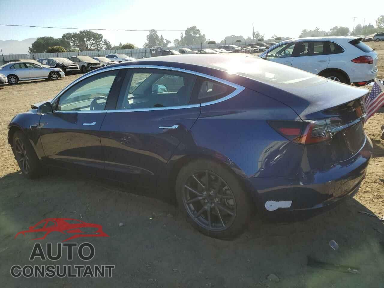 TESLA MODEL 3 2018 - 5YJ3E1EA8JF013152
