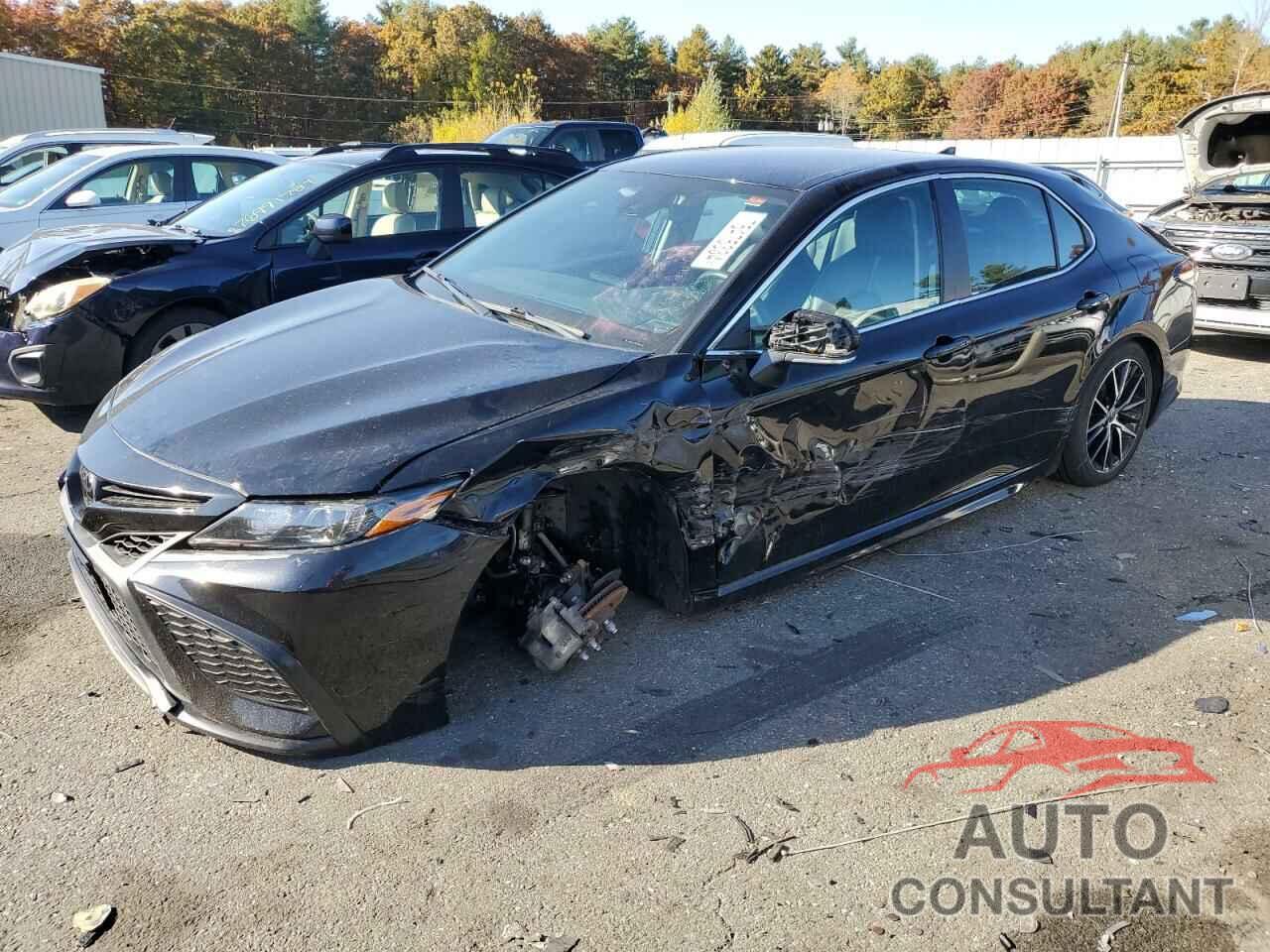 TOYOTA CAMRY 2022 - 4T1G11AK7NU664857