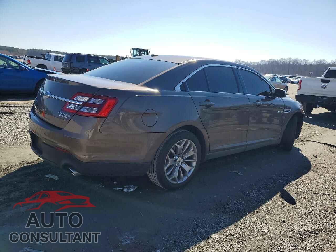 FORD TAURUS 2015 - 1FAHP2F86FG117563