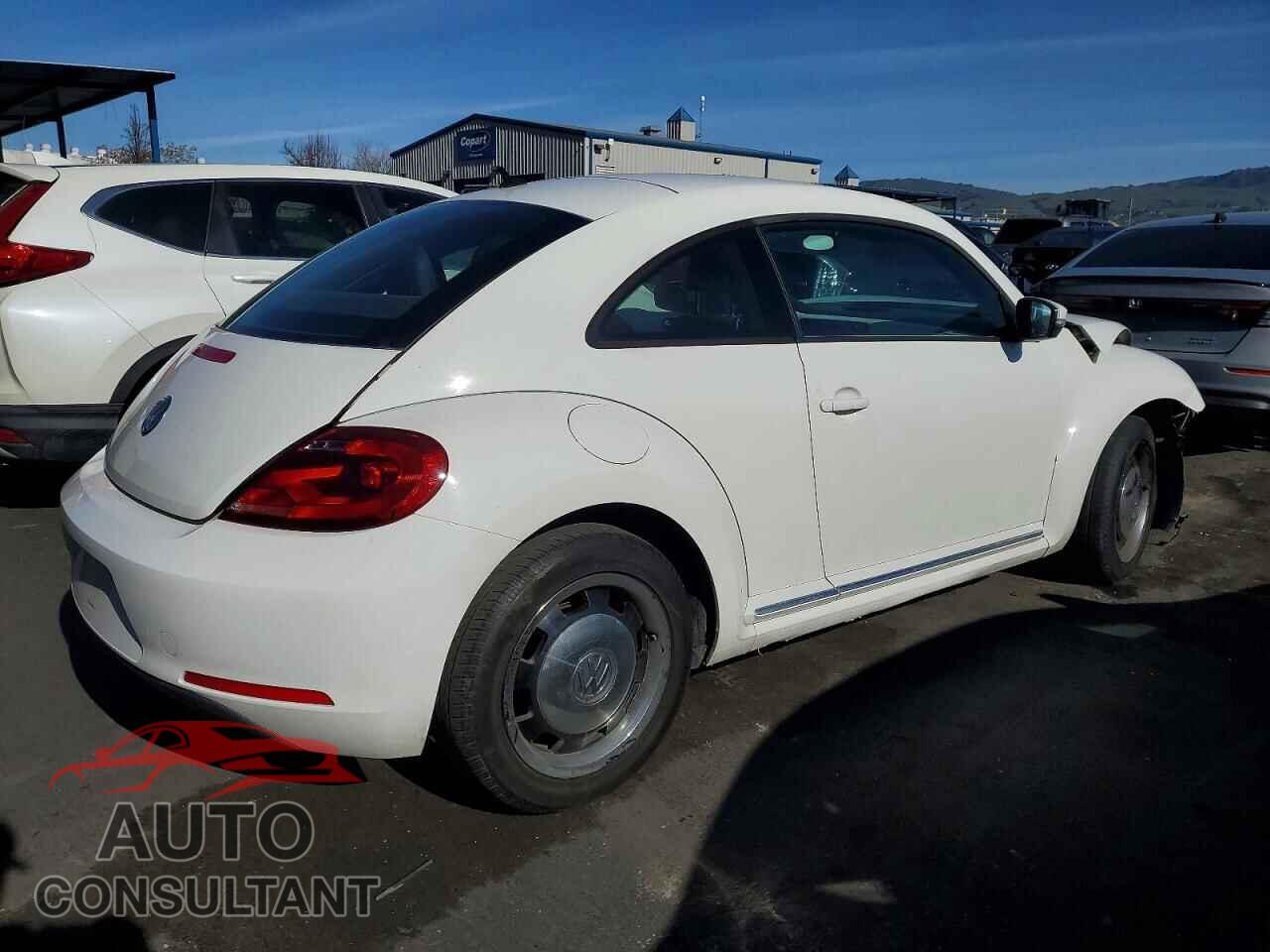 VOLKSWAGEN BEETLE 2012 - 3VWJP7AT4CM648506