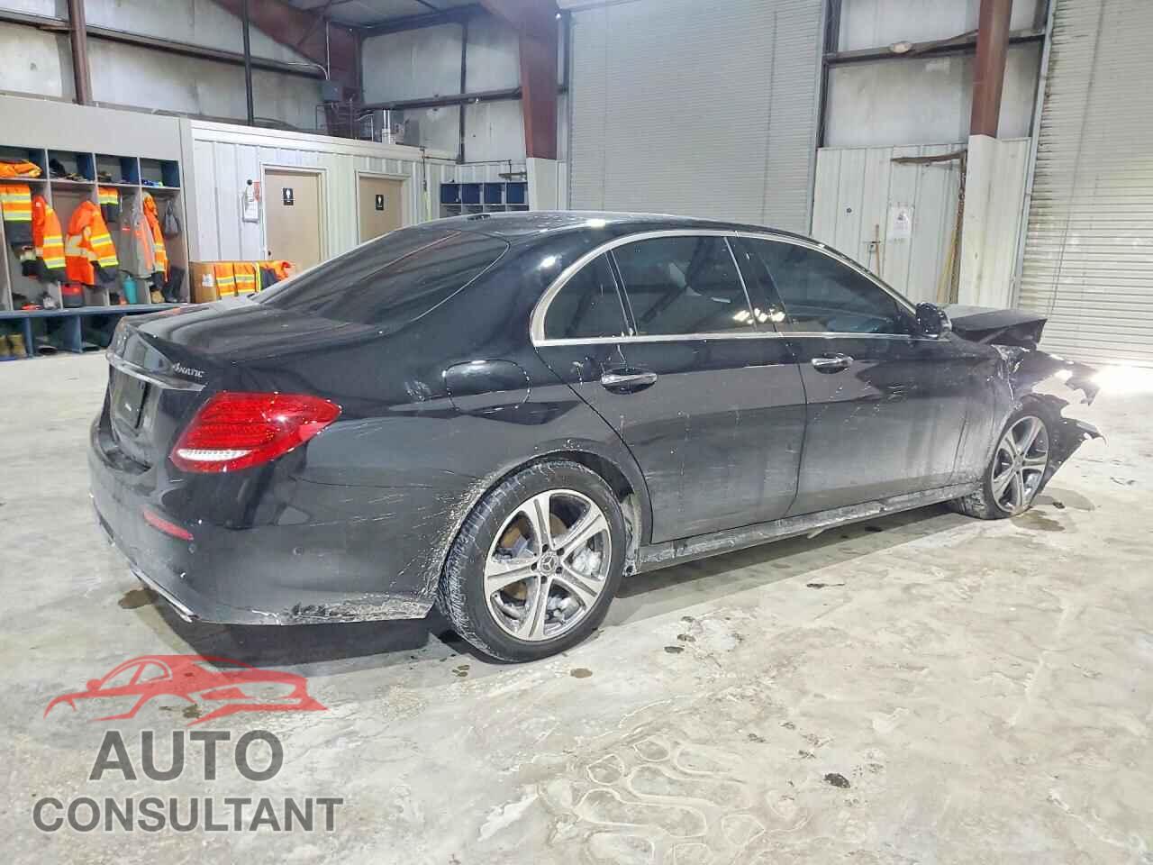 MERCEDES-BENZ E-CLASS 2018 - WDDZF4KB3JA478622