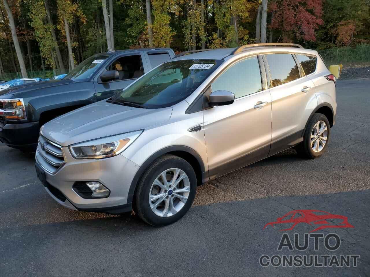FORD ESCAPE 2017 - 1FMCU9GD9HUC55924