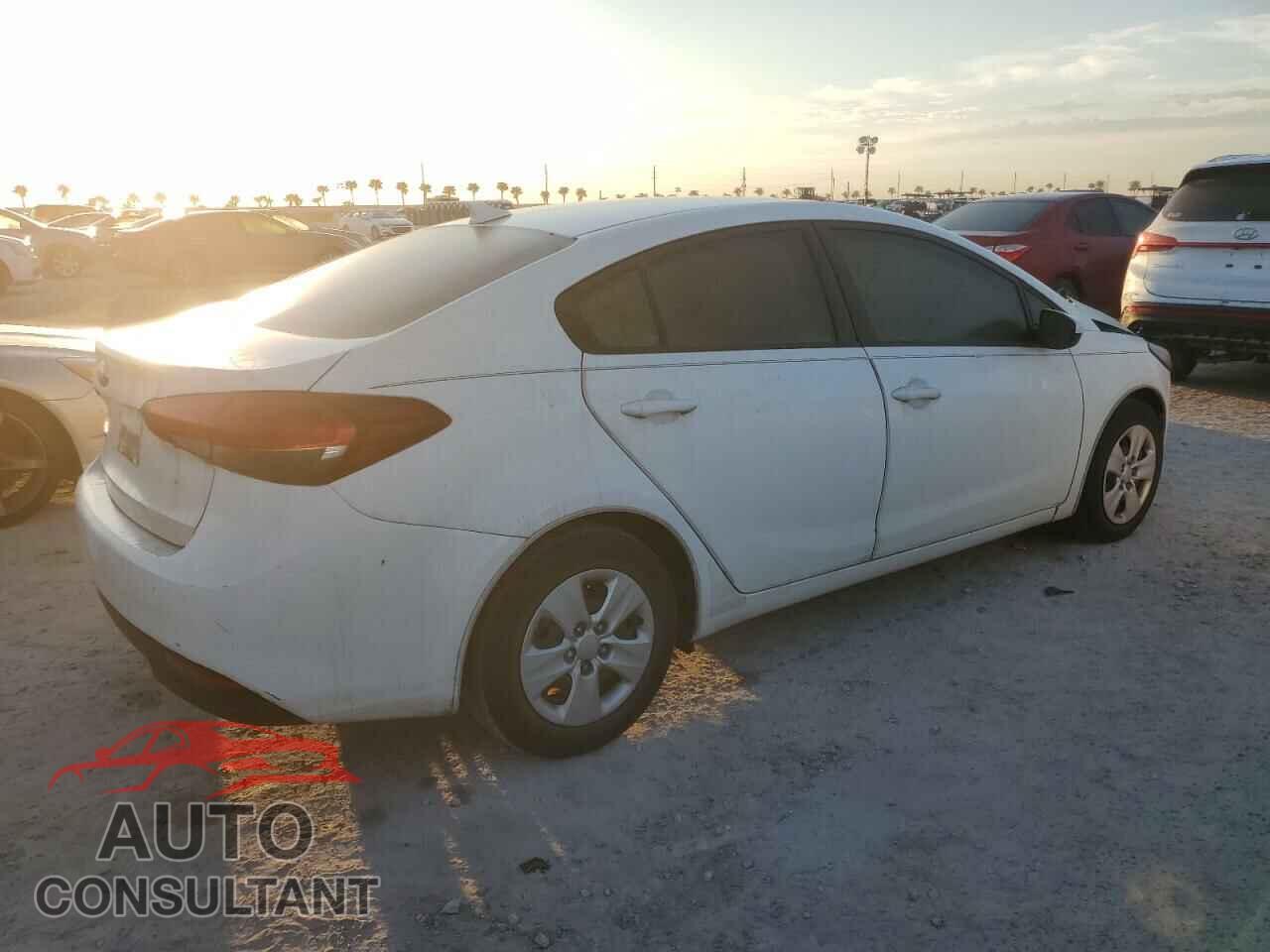 KIA FORTE 2017 - 3KPFK4A78HE039655