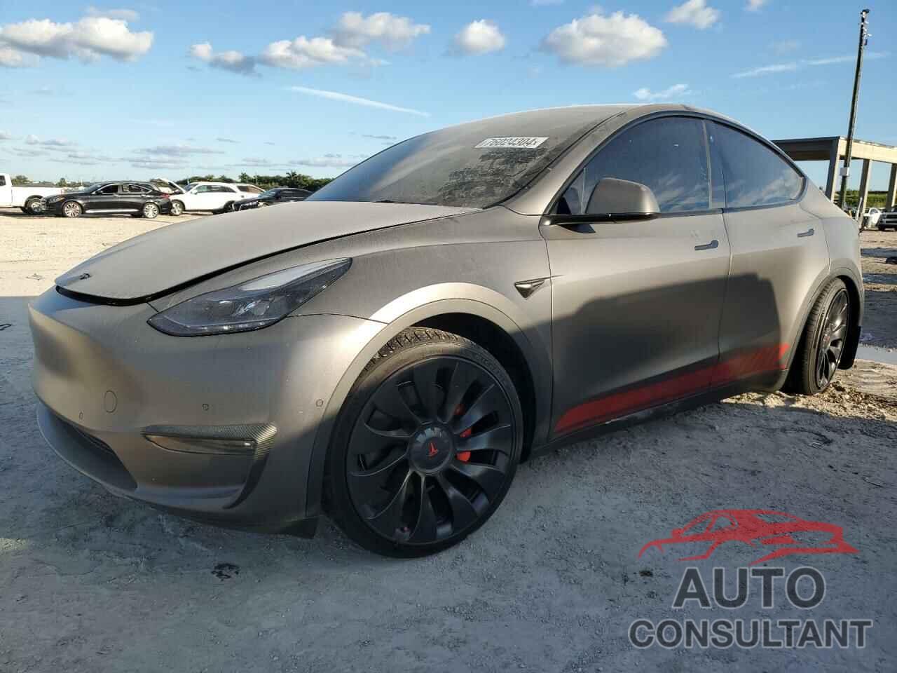 TESLA MODEL Y 2022 - 7SAYGDEF7NF416058