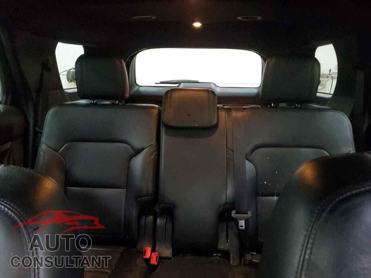 FORD EXPLORER 2018 - 1FM5K8D86JGB06570