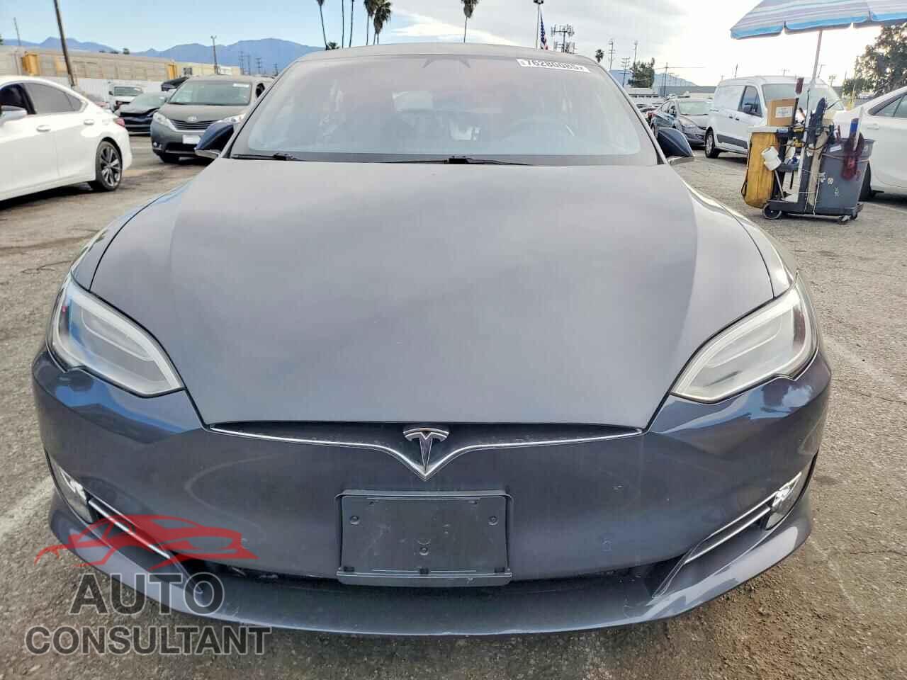 TESLA MODEL S 2017 - 5YJSA1E12HF183203