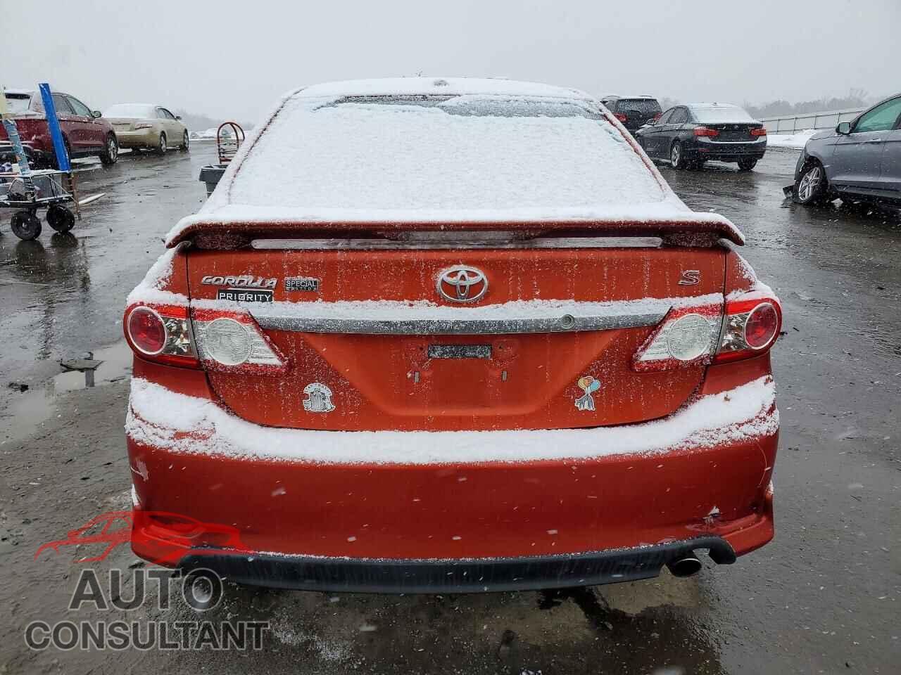 TOYOTA COROLLA 2013 - 2T1BU4EEXDC090214