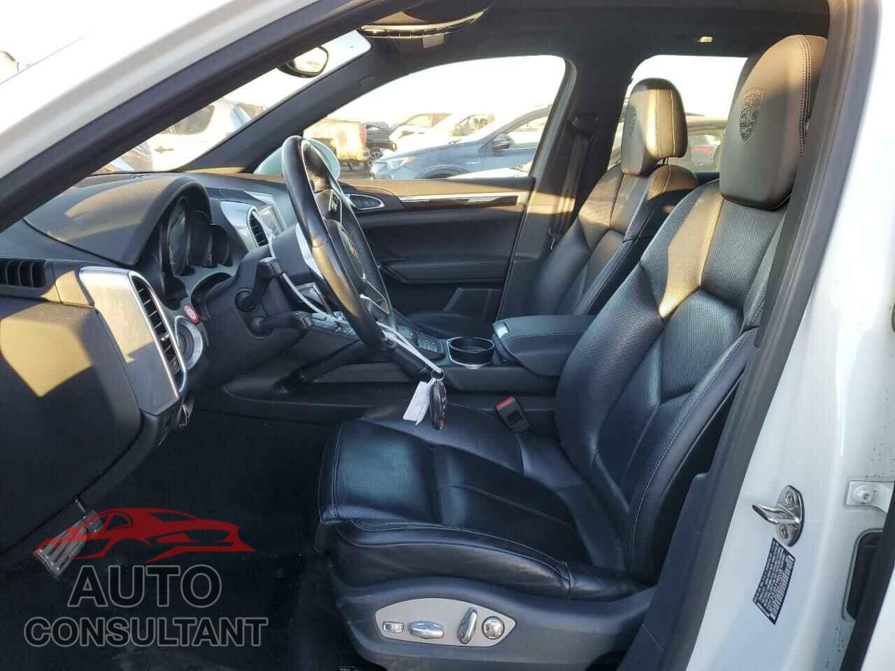 PORSCHE CAYENNE 2017 - WP1AE2A25HLA72032
