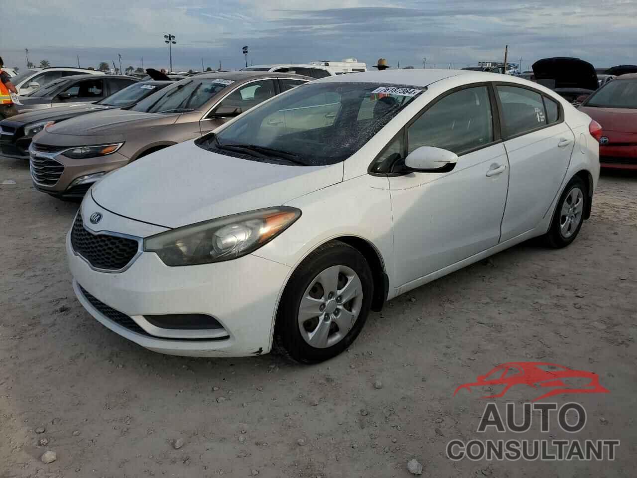 KIA FORTE 2016 - KNAFK4A60G5615933