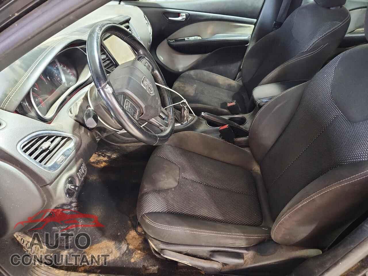 DODGE DART 2015 - 1C3CDFBB7FD279097