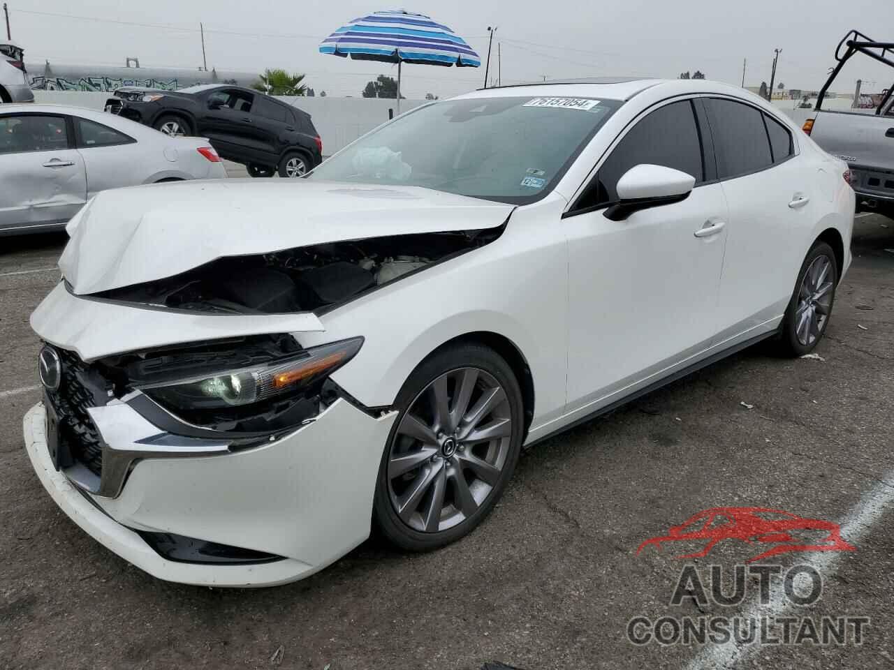 MAZDA 3 2019 - 3MZBPAEM7KM104293