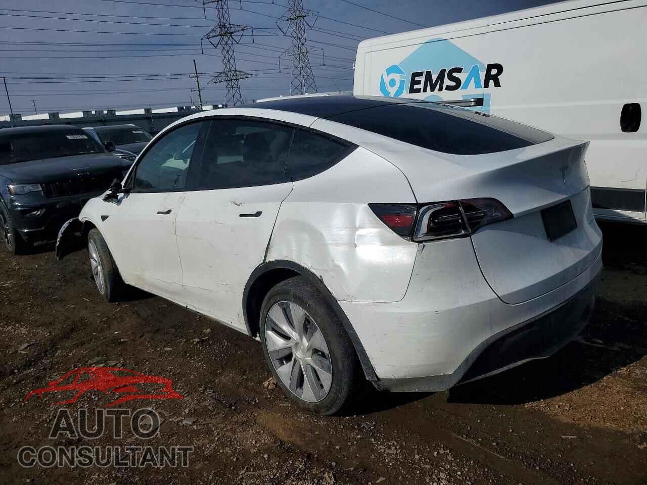 TESLA MODEL Y 2023 - 7SAYGDEE2PA048430