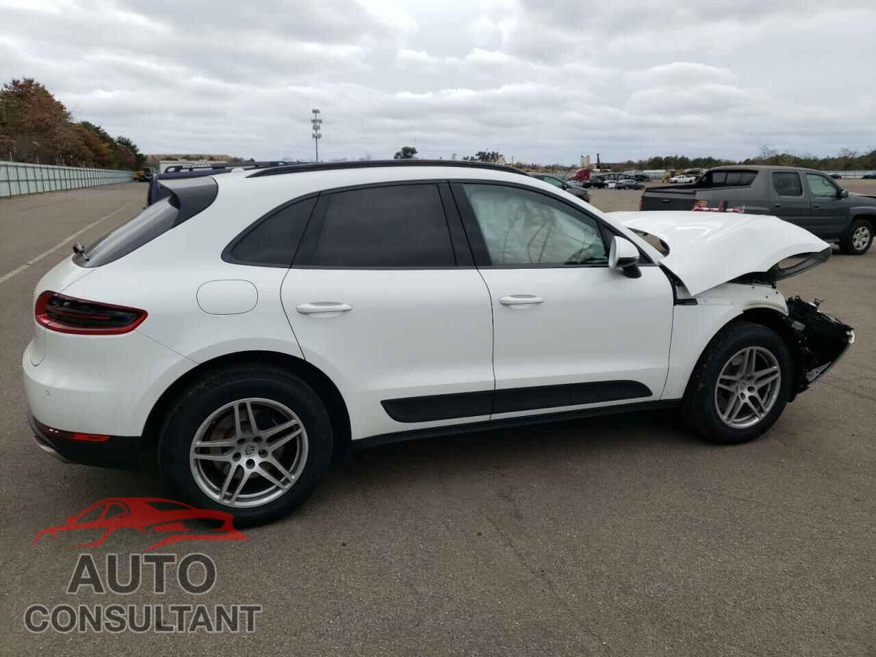 PORSCHE MACAN 2017 - WP1AA2A55HLB09084