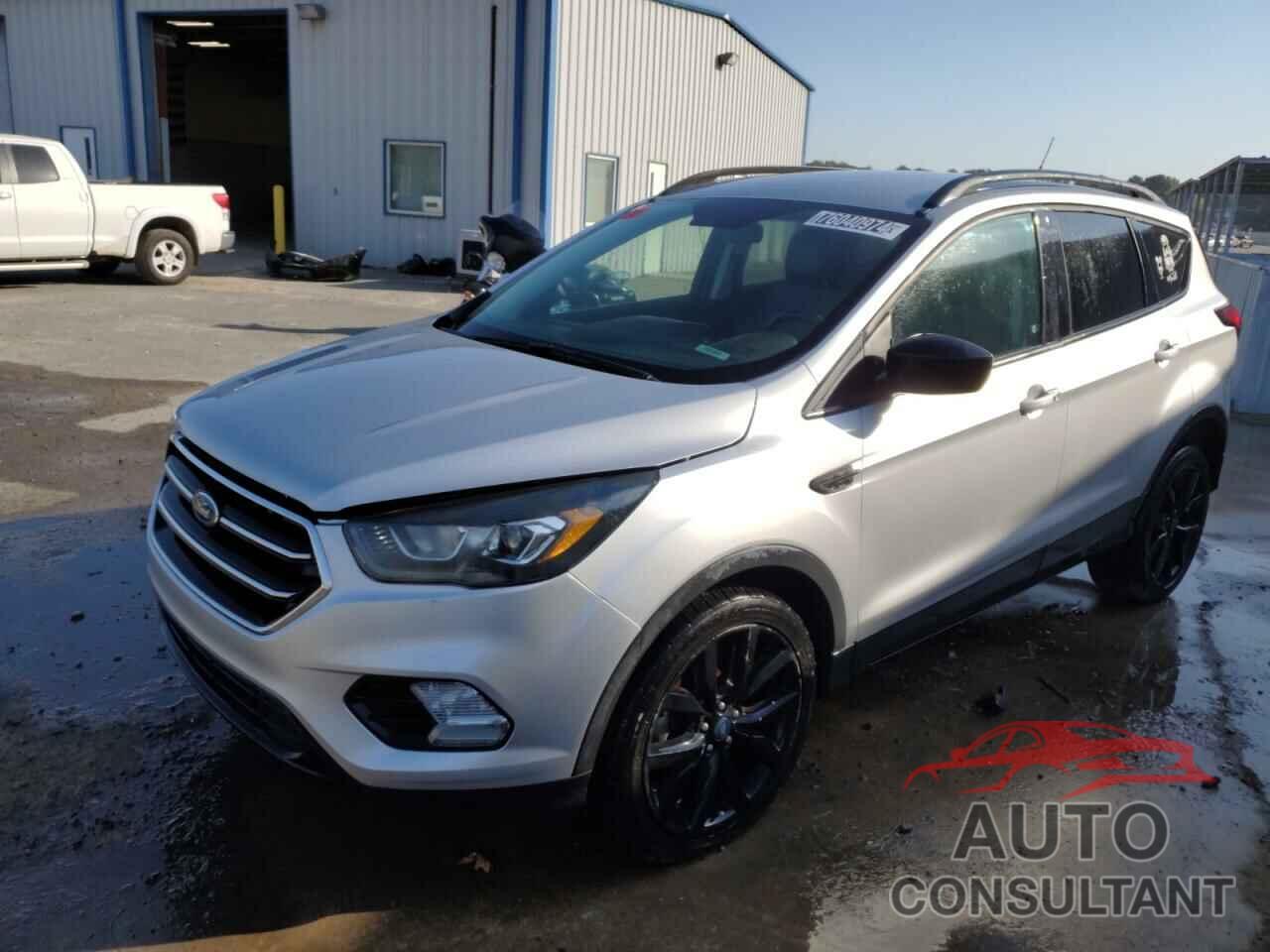 FORD ESCAPE 2019 - 1FMCU0GD2KUB09545