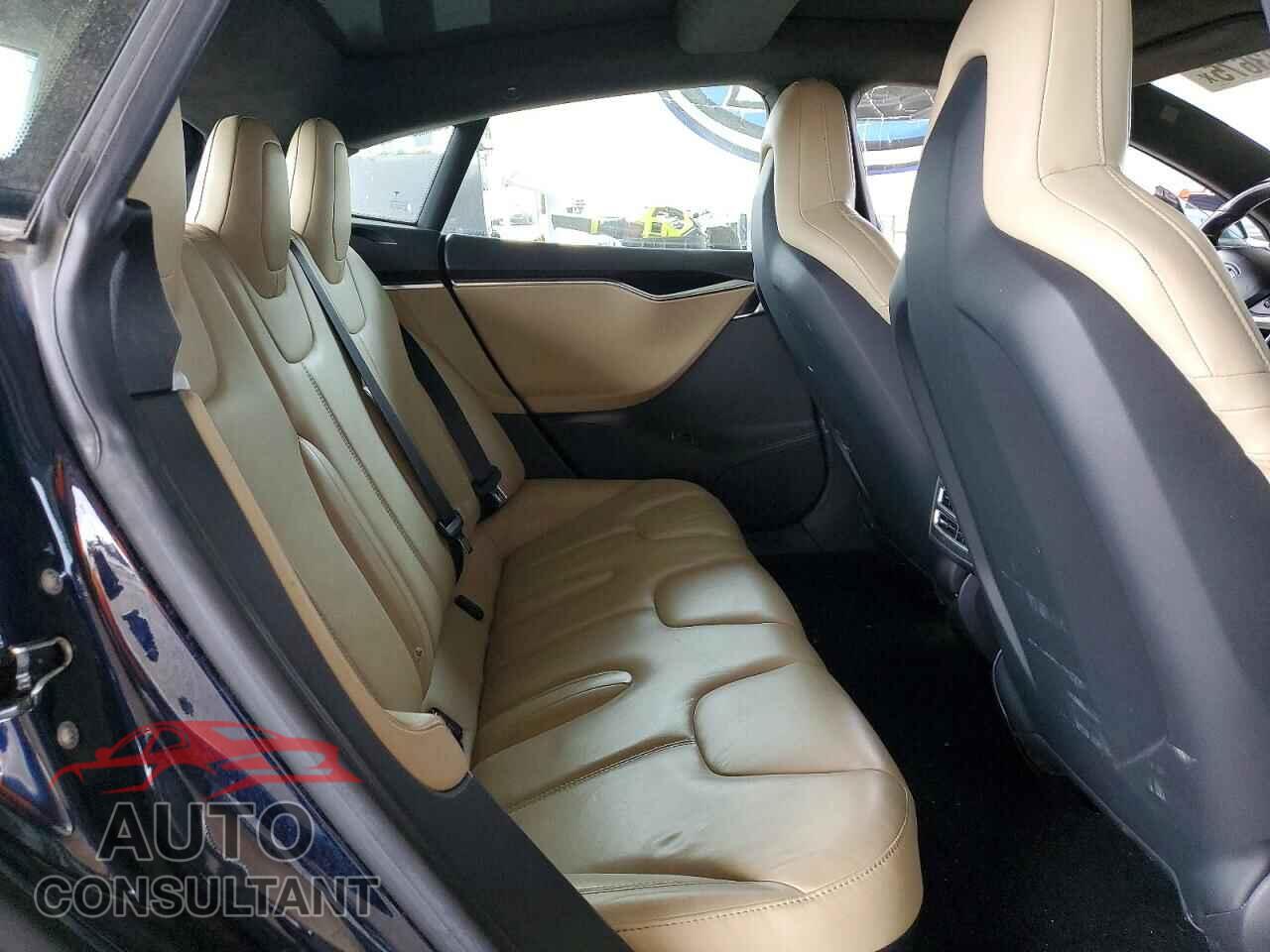 TESLA MODEL S 2015 - 5YJSA1S20FF090724