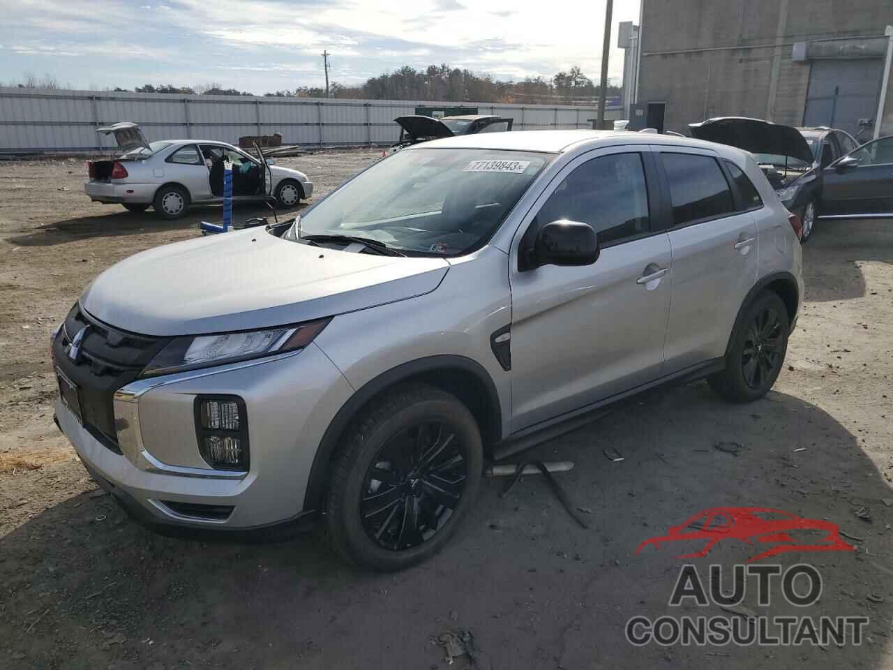 MITSUBISHI OUTLANDER 2023 - JA4ARUAU8PU014194