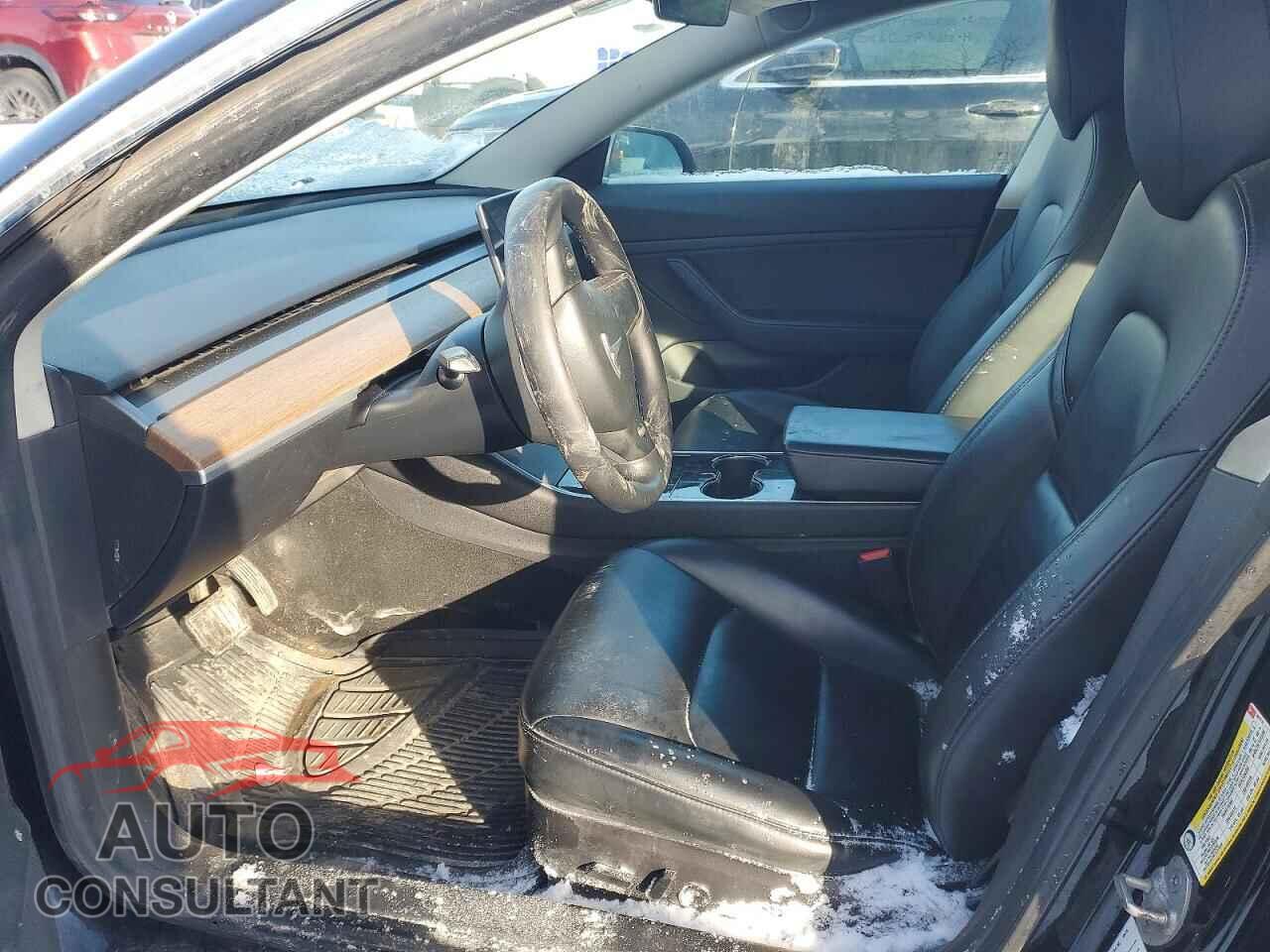 TESLA MODEL 3 2019 - 5YJ3E1EA8KF407719