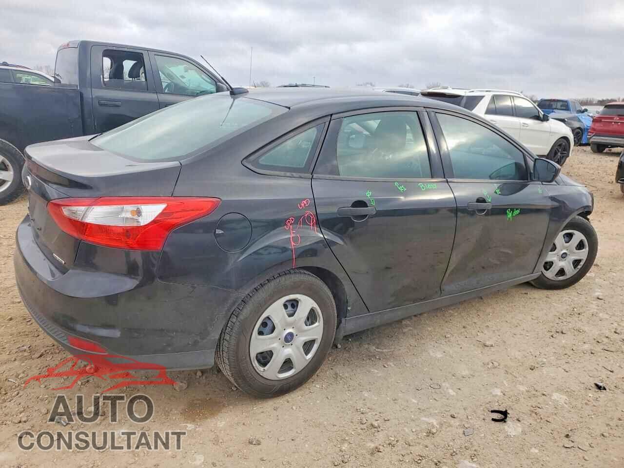 FORD FOCUS 2014 - 1FADP3E25EL305594