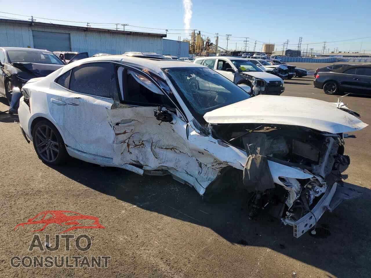 LEXUS IS 2014 - JTHBE1D29E5013219