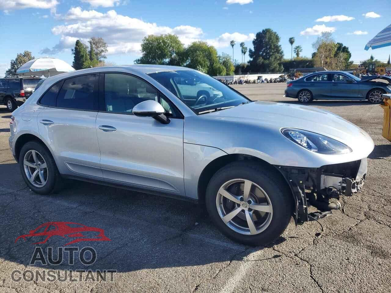 PORSCHE MACAN 2018 - WP1AA2A51JLB11968