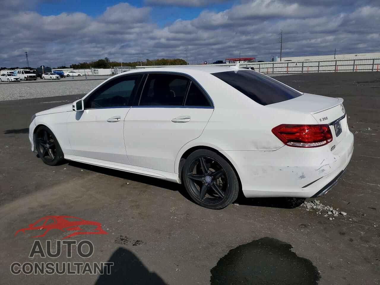 MERCEDES-BENZ E-CLASS 2014 - WDDHF5KB5EB017066
