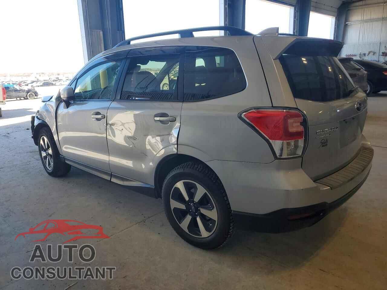 SUBARU FORESTER 2017 - JF2SJAGC5HH558761