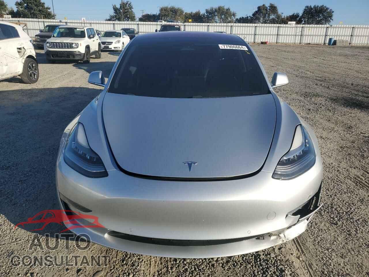 TESLA MODEL 3 2018 - 5YJ3E1EA3JF011597