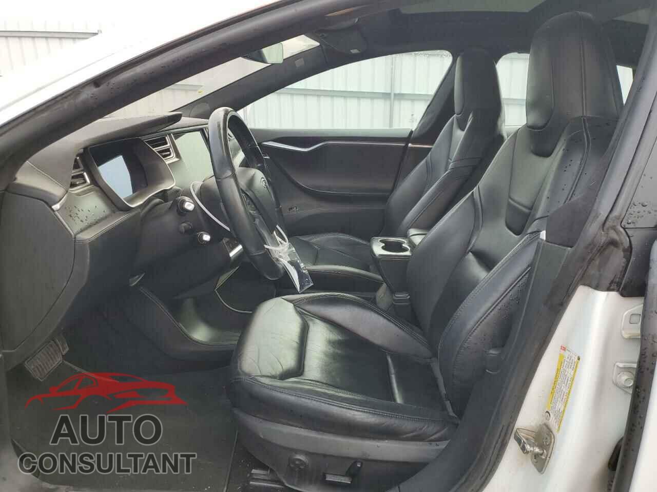 TESLA MODEL S 2015 - 5YJSA1H25FF093979