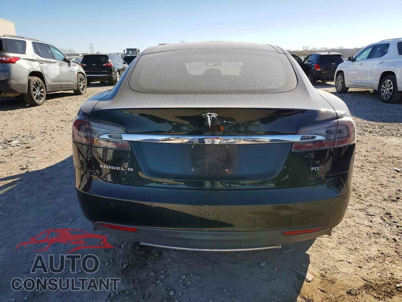 TESLA MODEL S 2015 - 5YJSA1E25FF116343
