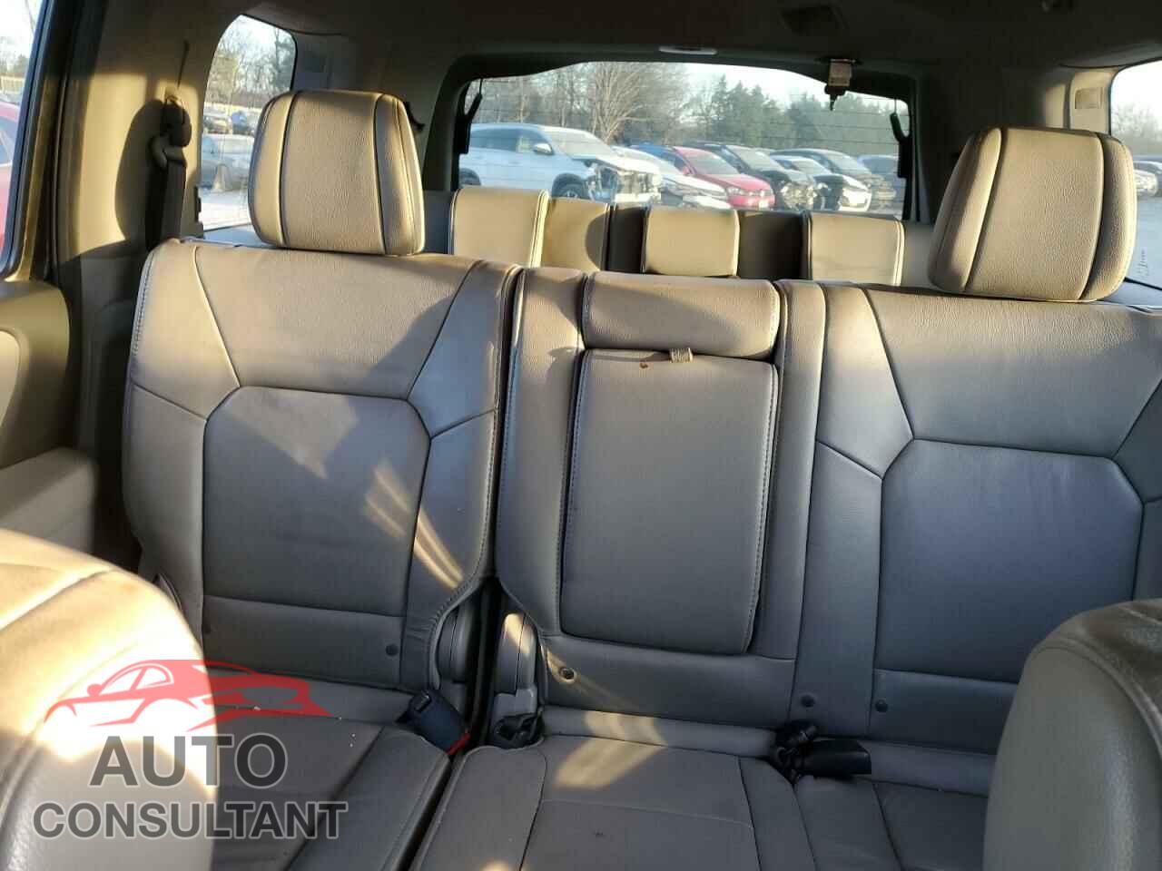 HONDA PILOT 2015 - 5FNYF4H67FB052799