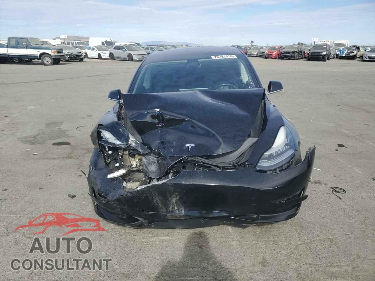 TESLA MODEL 3 2019 - 5YJ3E1EA5KF410013