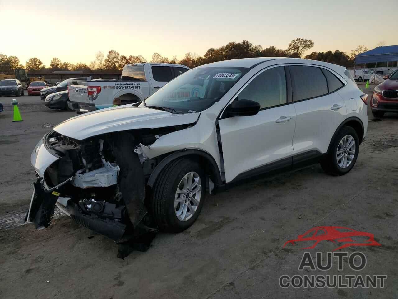FORD ESCAPE 2022 - 1FMCU0G61NUC04118