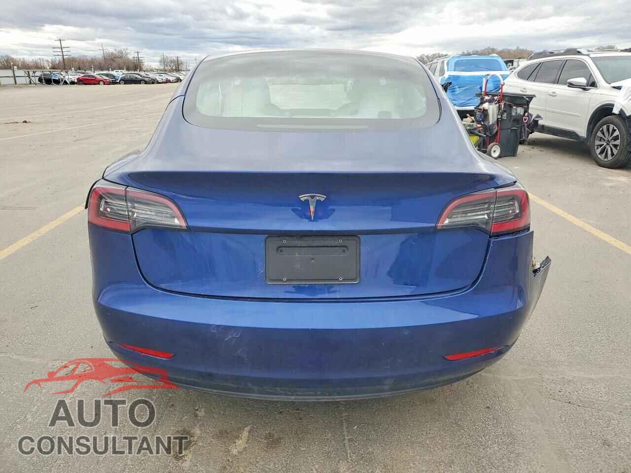 TESLA MODEL 3 2021 - 5YJ3E1EA9MF046908