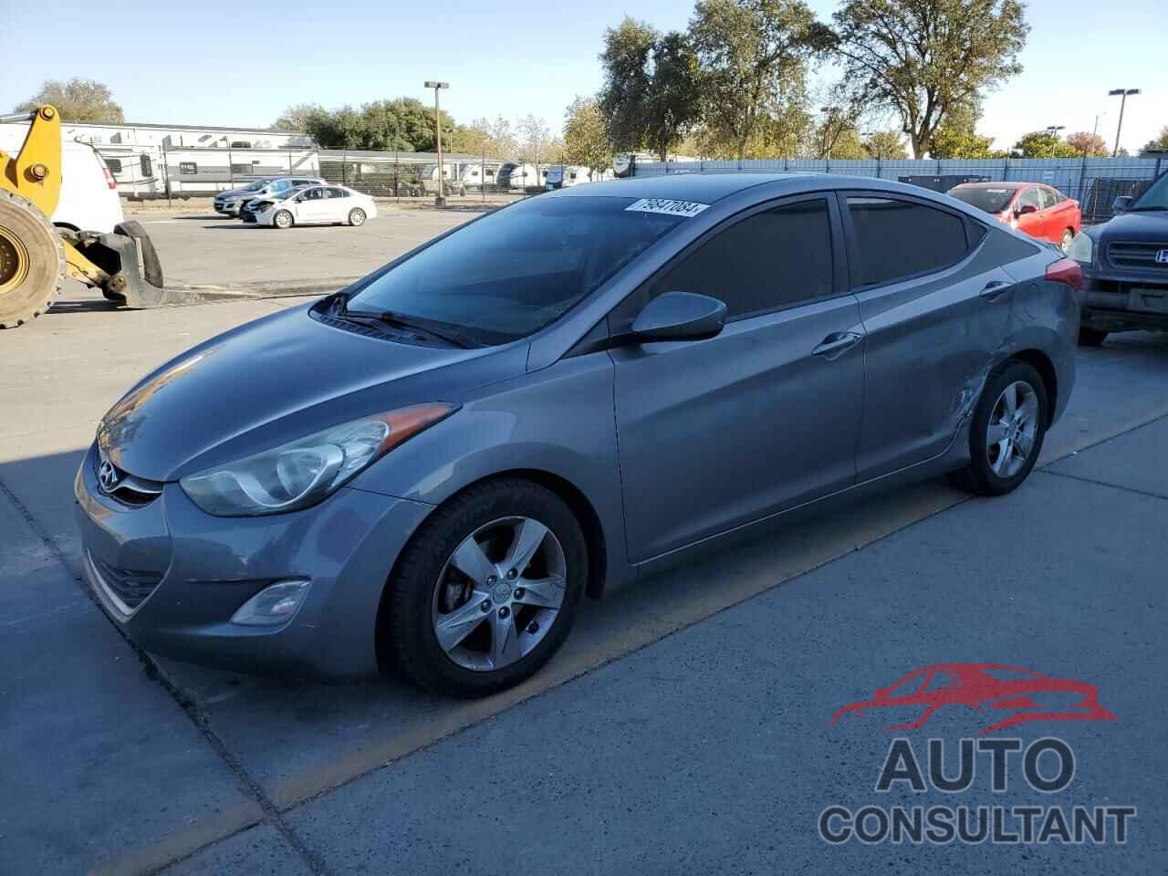 HYUNDAI ELANTRA 2013 - 5NPDH4AE4DH277562