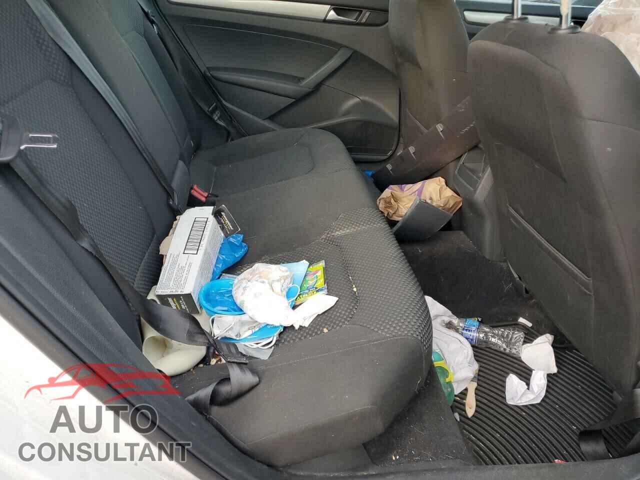 VOLKSWAGEN PASSAT 2012 - 1VWAP7A39CC053782