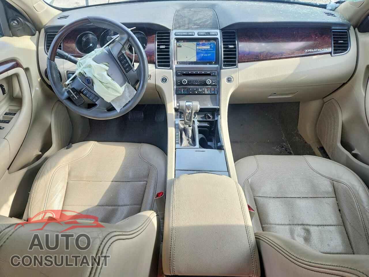 FORD TAURUS 2011 - 1FAHP2FW8BG108596