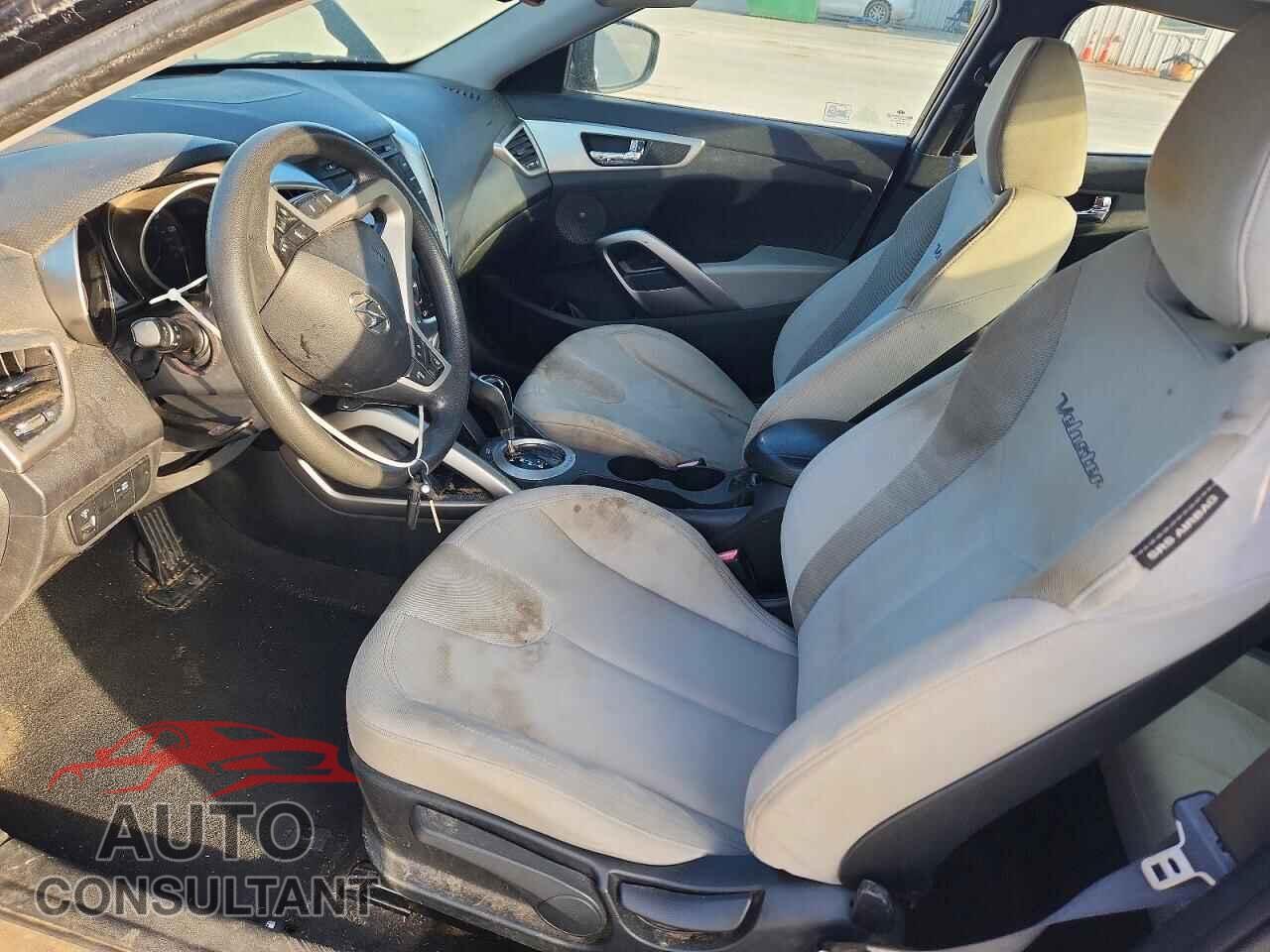 HYUNDAI VELOSTER 2012 - KMHTC6AD2CU074912