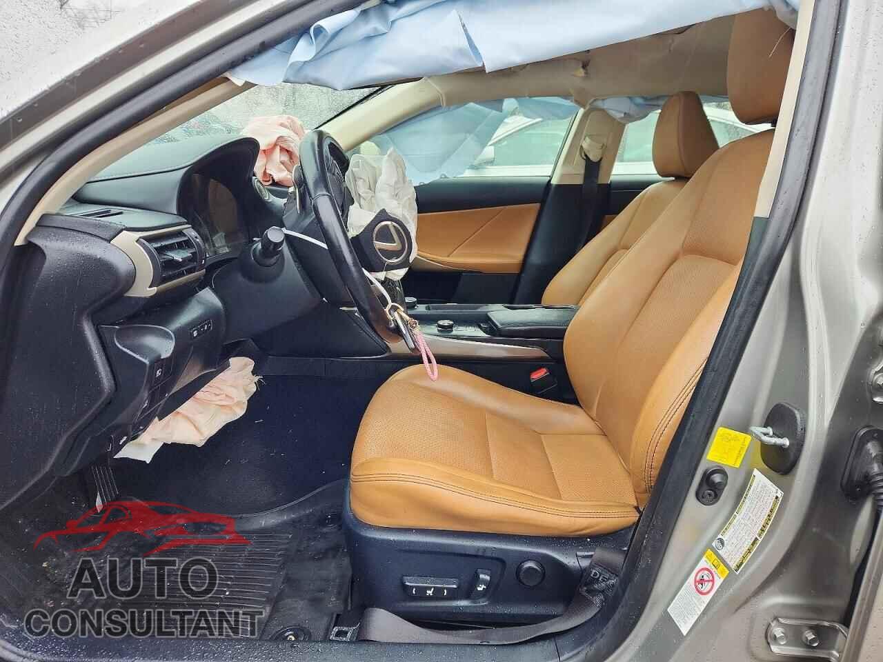 LEXUS IS 2017 - JTHCM1D2XH5021180
