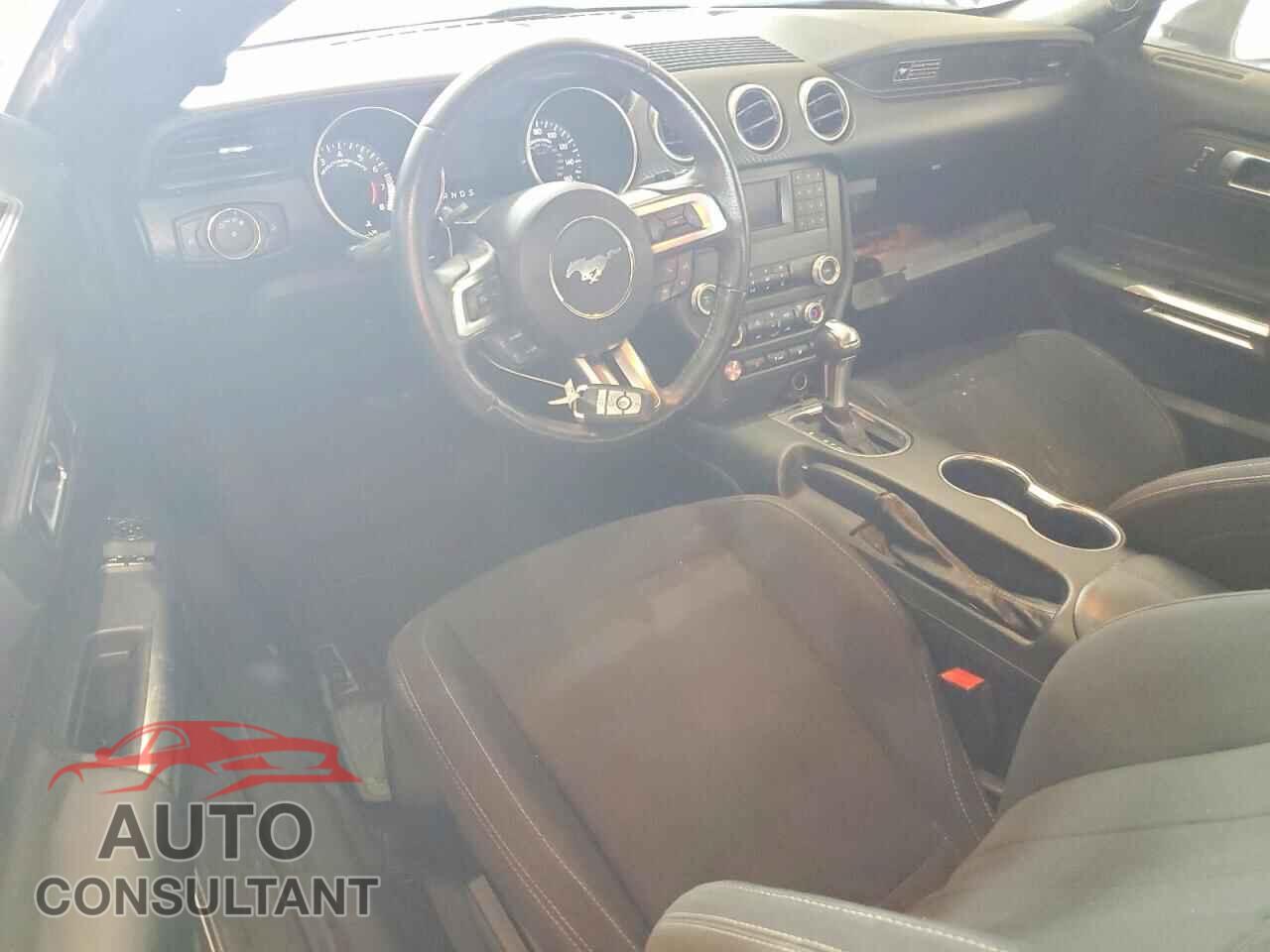 FORD MUSTANG 2020 - 1FA6P8TH2L5133801