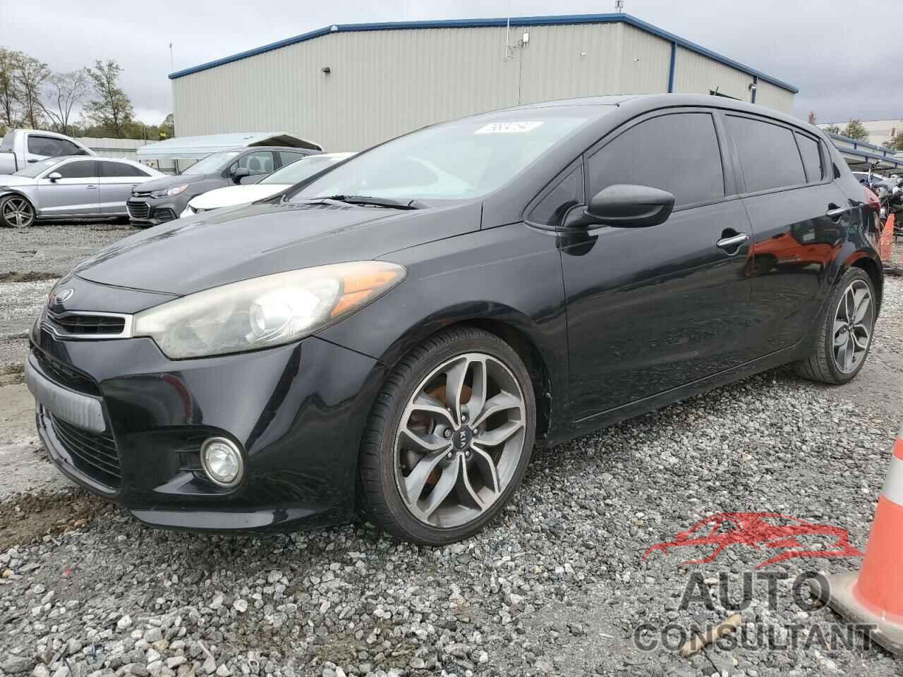 KIA FORTE 2016 - KNAFZ5A35G5546227