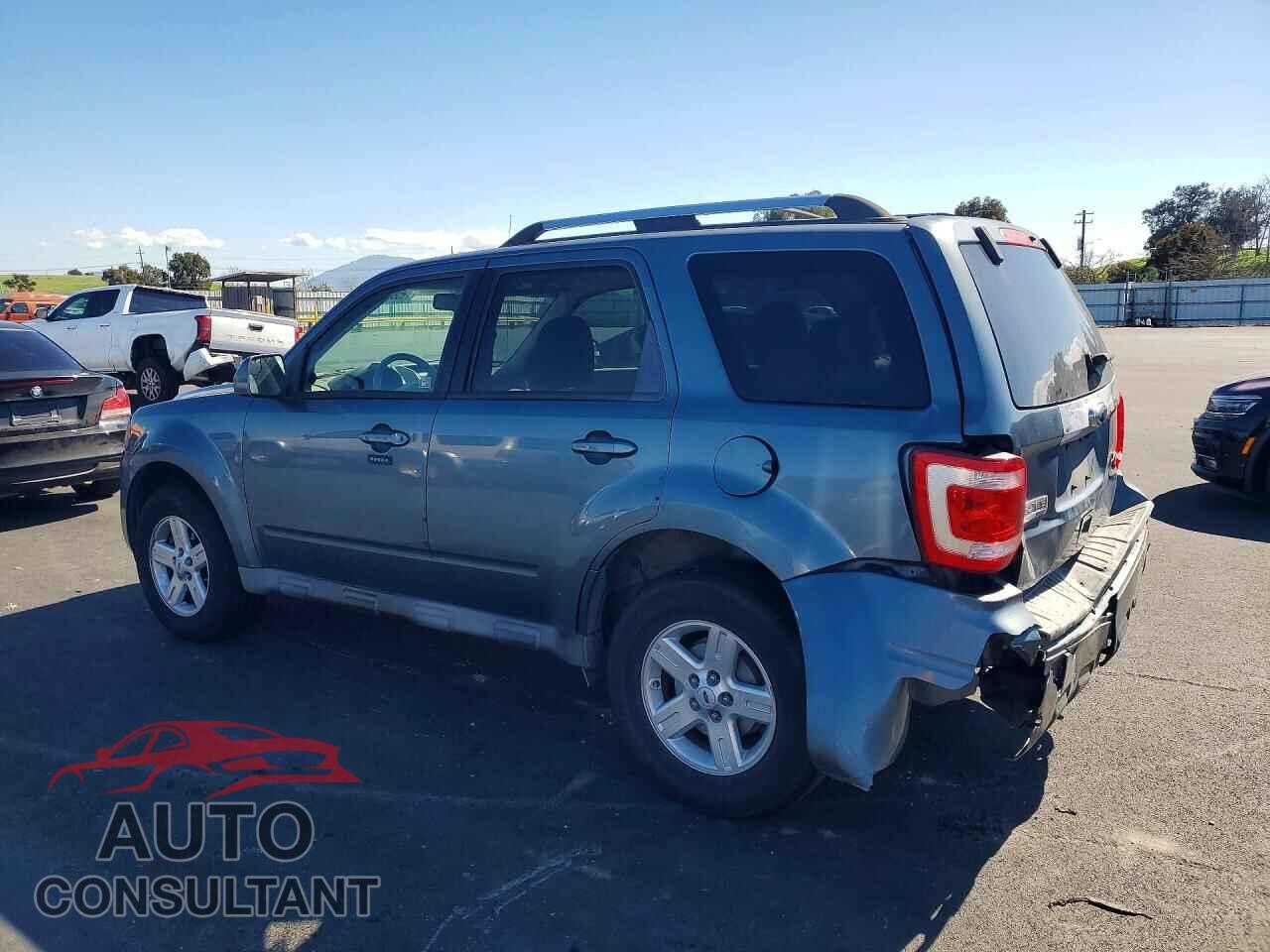 FORD ESCAPE 2010 - 1FMCU0EG1AKB20589