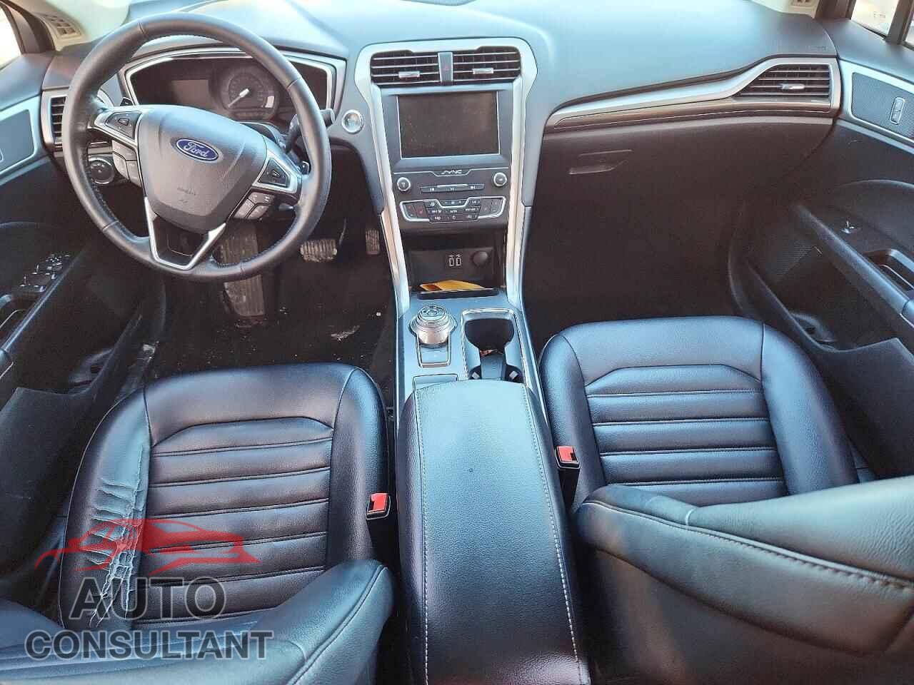 FORD FUSION 2019 - 3FA6P0CD6KR237802