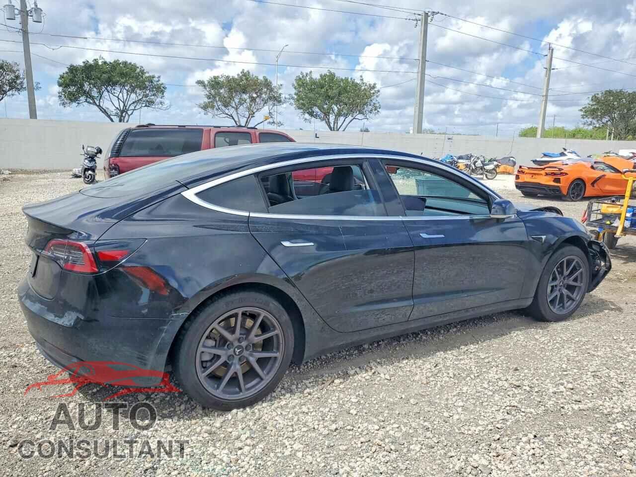 TESLA MODEL 3 2019 - 5YJ3E1EA6KF399751