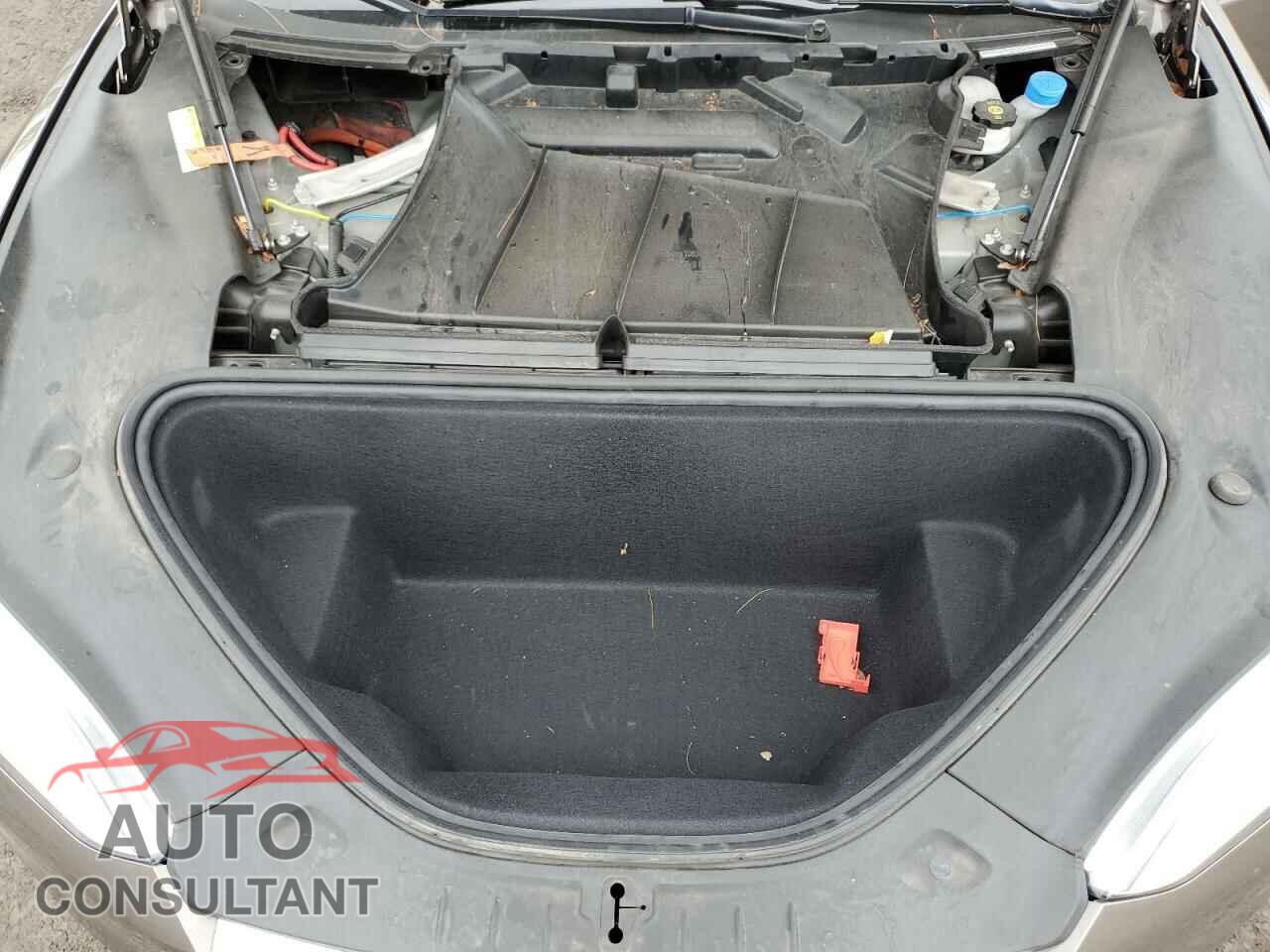 TESLA MODEL S 2016 - 5YJSA1E16GF153975