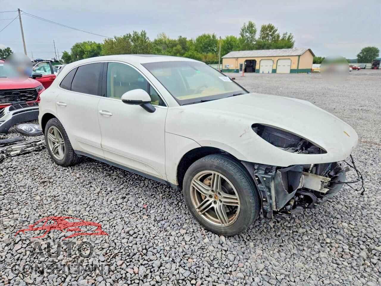 PORSCHE MACAN 2015 - WP1AB2A58FLB74277