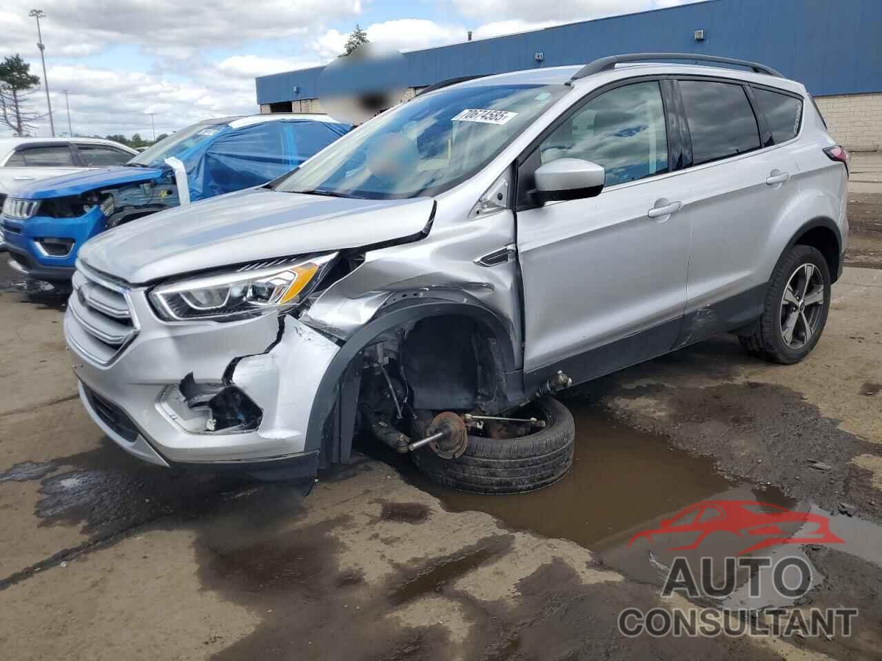 FORD ESCAPE 2018 - 1FMCU9HD5JUC75155