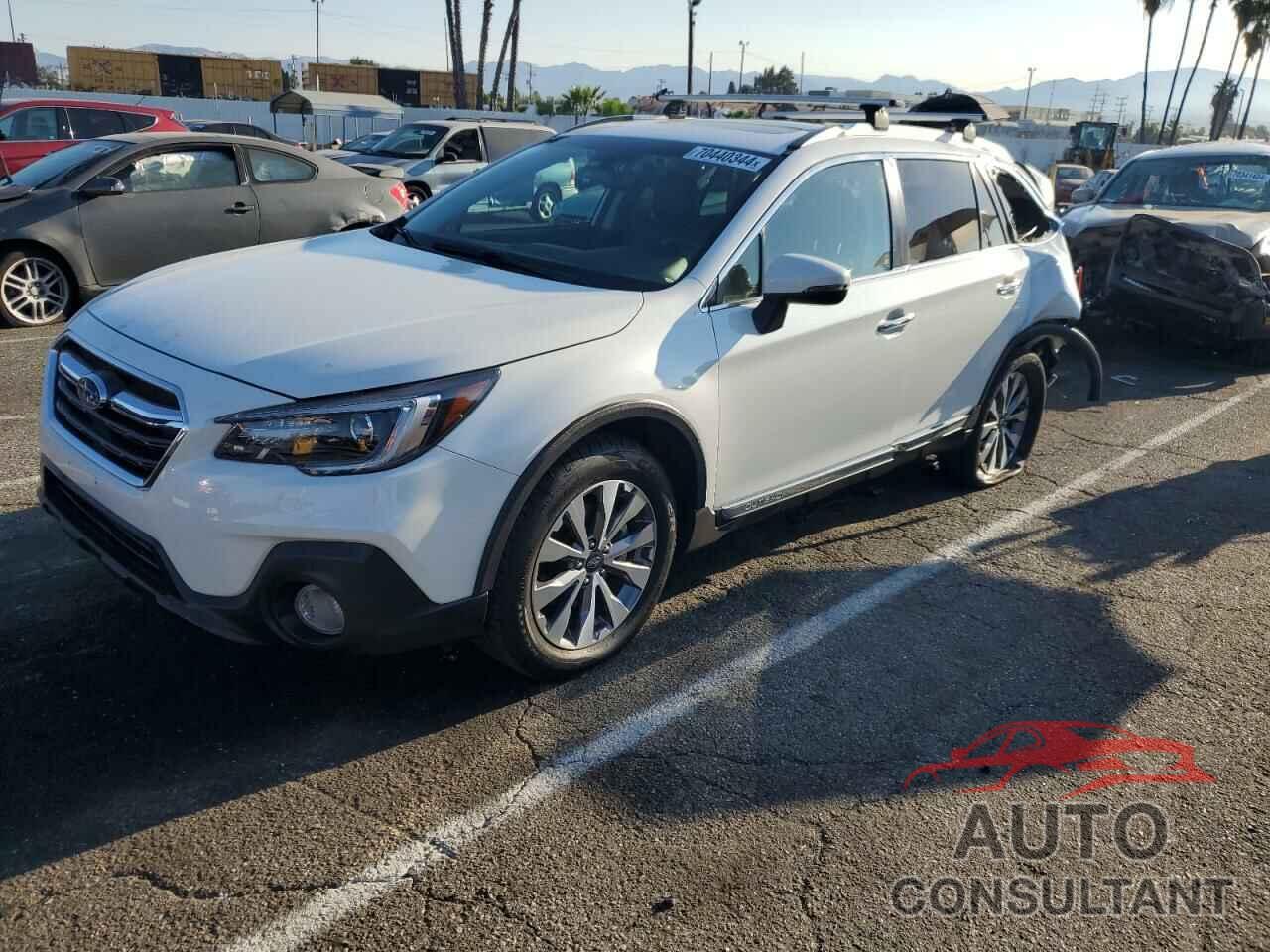 SUBARU OUTBACK 2018 - 4S4BSETC7J3204781