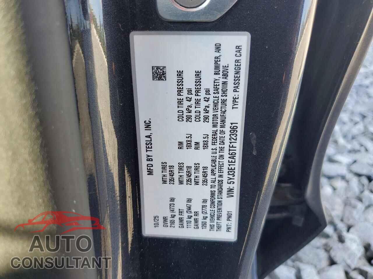 TESLA MODEL 3 2026 - 5YJ3E1EA6TF123961