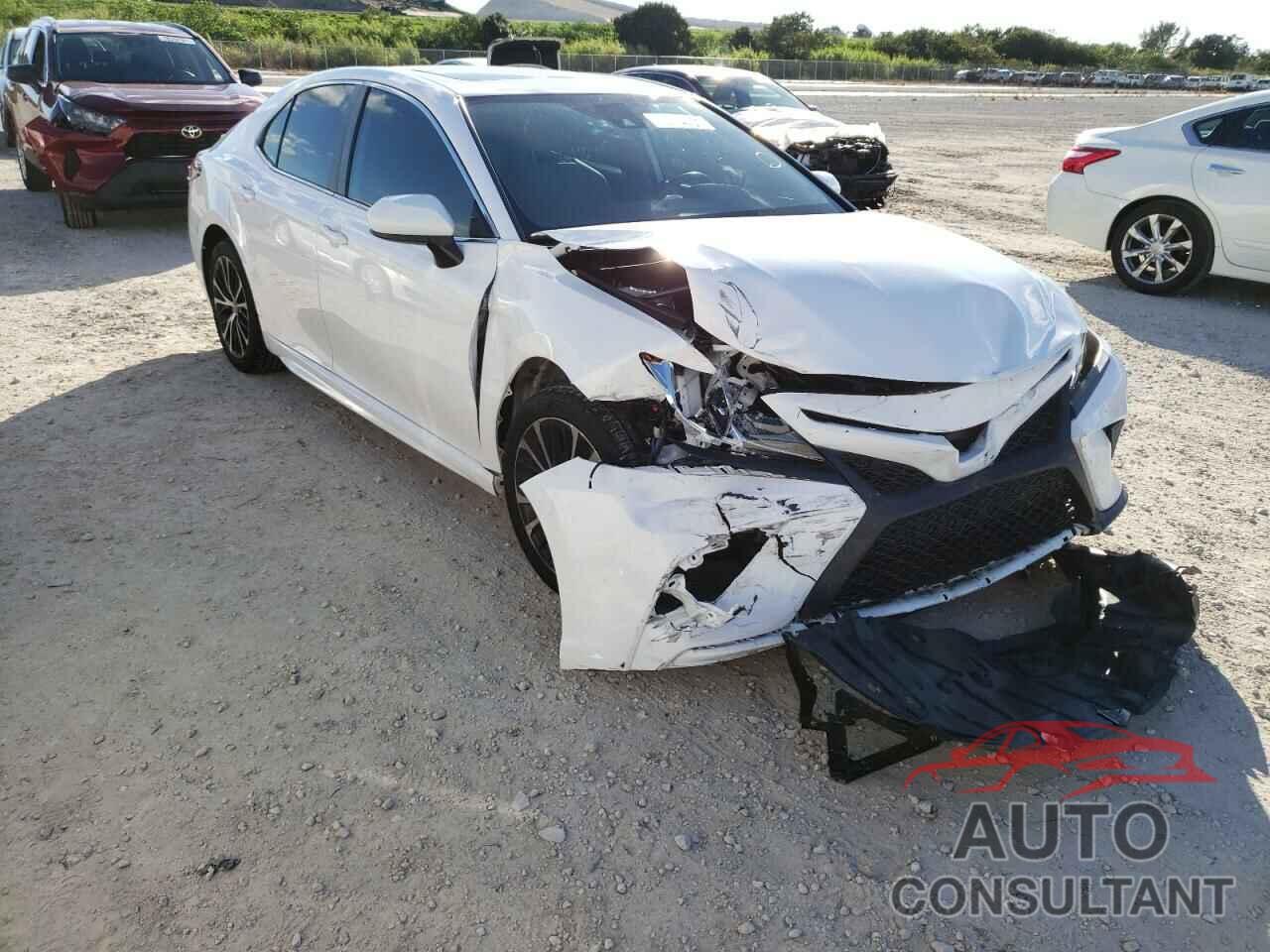TOYOTA CAMRY 2019 - 4T1B11HK5KU721021