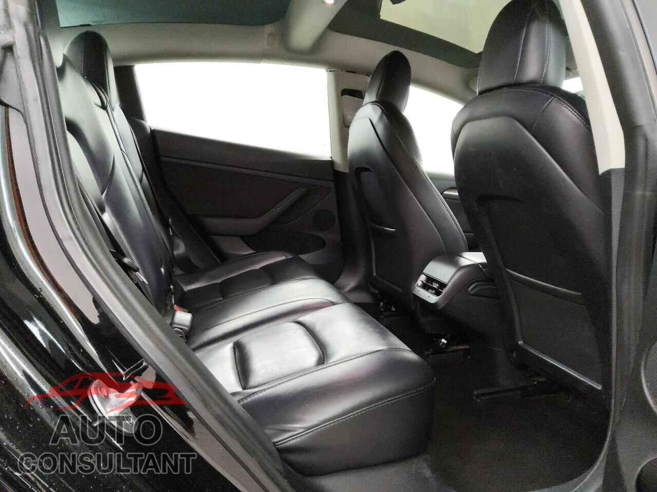 TESLA MODEL 3 2022 - 5YJ3E1EA0NF186265